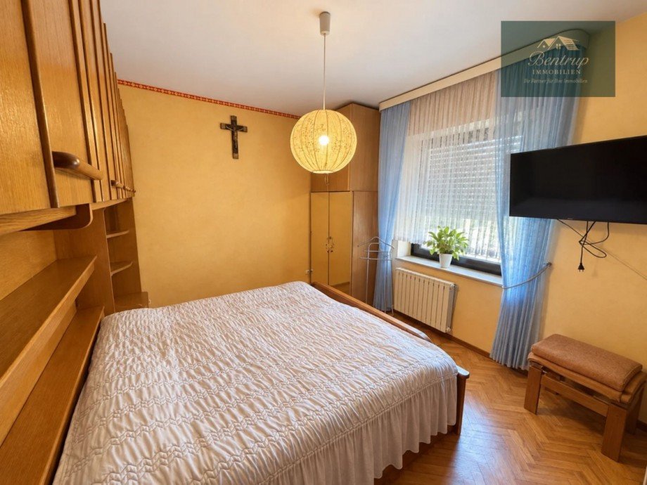 Schlafzimmer Erdgeschoss Einfamilienhaus Georgsmarienh�tte