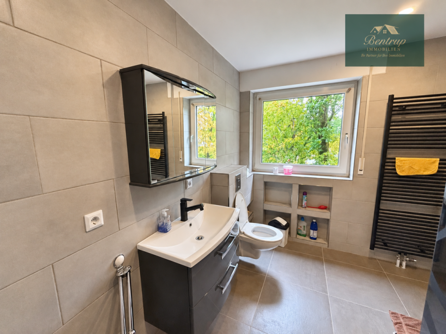 Badezimmer 1.OG Doppelhaush�lfte Selm
