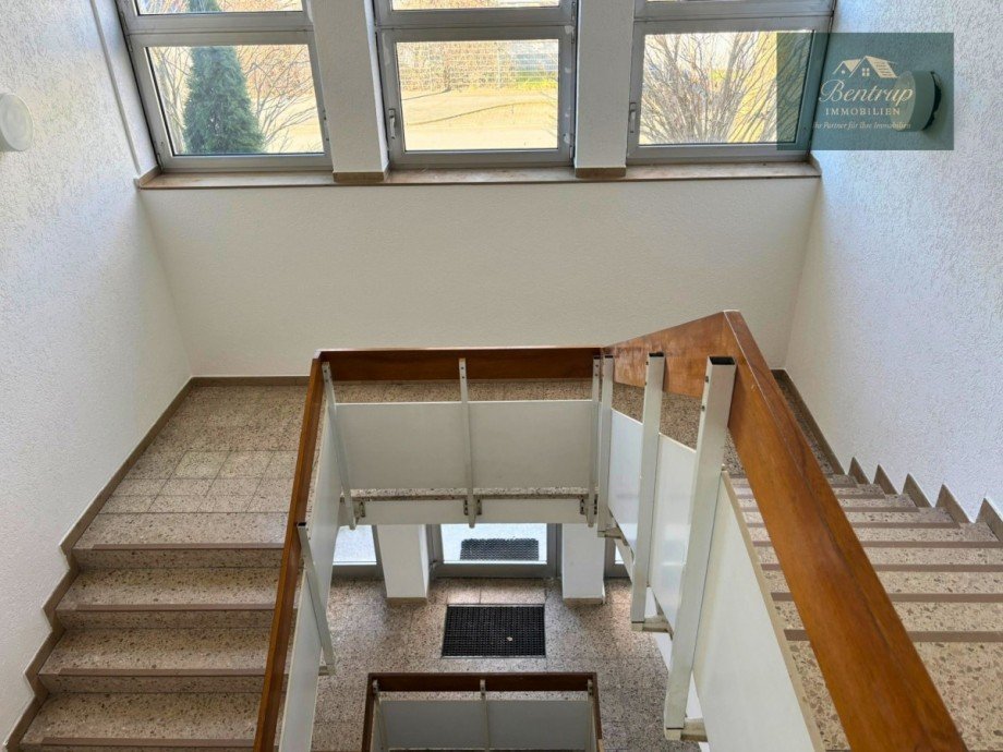 Treppenhaus 1. Obergeschoss B�rofl�che Dortmund