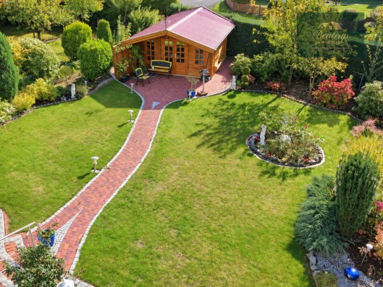 Garten Georgsmarienh�tte Einfamilienhaus Gro�es Einfamilienhaus mit traumhaftem Garten