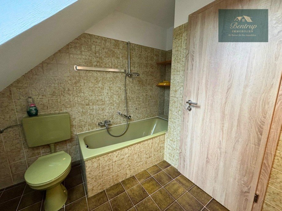 Badezimmer Dachgeschoss Einfamilienhaus Ostercappeln